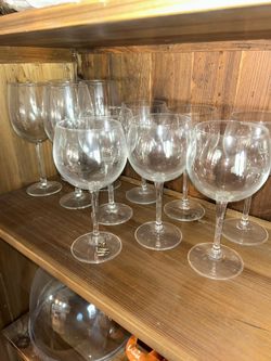 Mixed Wine Glass Set – 11 Total