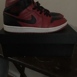 Jordan 1 Reverse Bread 