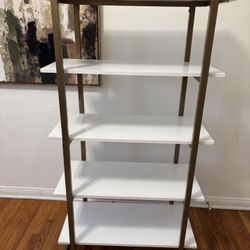 Bookshelf 
