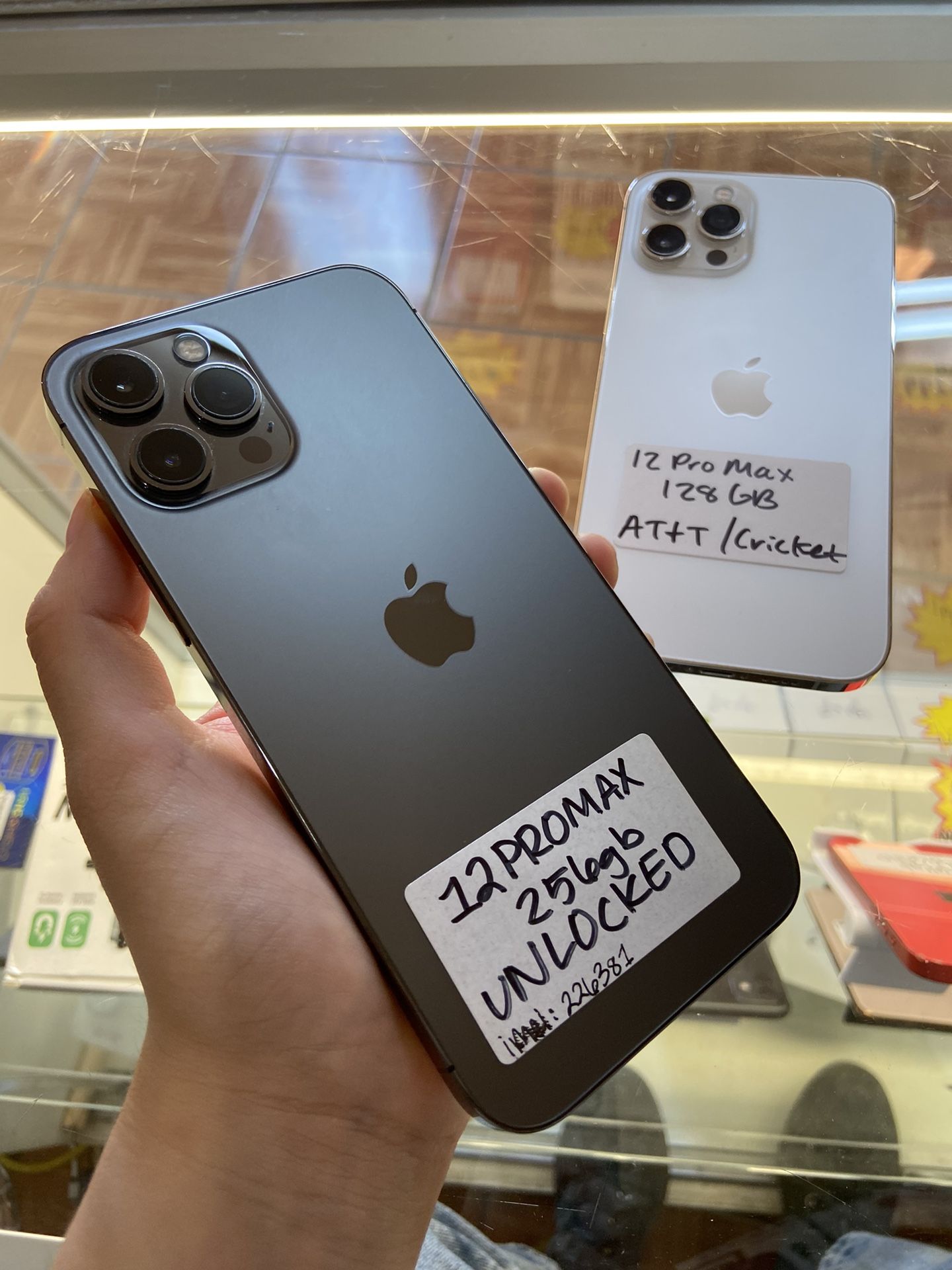iPhone 12 And 12 Pro Max Unlocked! Cash Or 50 Down With Approval for