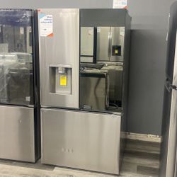 🚨Scratch And Dent Alert🚨LG Mirror Insta View CounterDepth Max Refrigerator With Craft Ice And Regular Ice