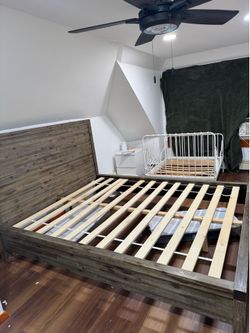 Bed frame queen