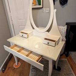 Ikea Hemnes Desk/Dressing Table With Mirror