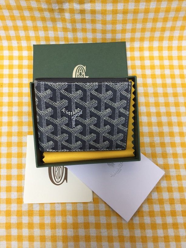 Goyard Victoire Wallet Grey