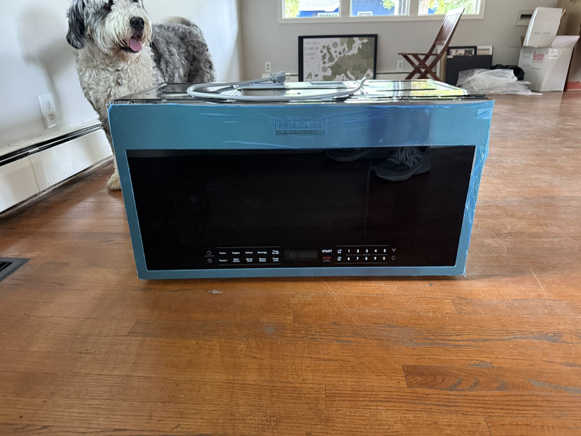 Frigidaire Gallery 30 Inch Above Range Microwave