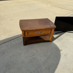 Coffee Table With Rising Top
