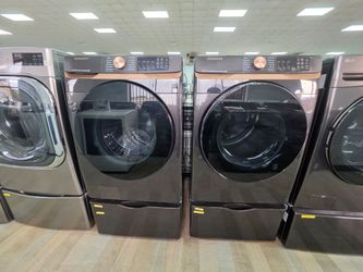 Samsung Front-Load Washer and Dryer Set