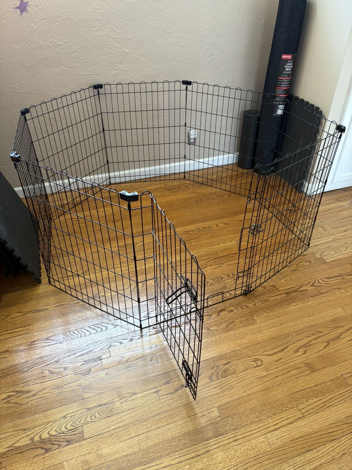 Like New, Folding/adjustable Dog Pen. 30” High.