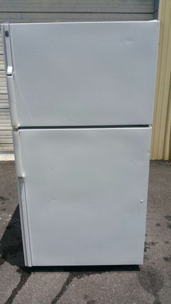 Ge refrigerator 33"wide