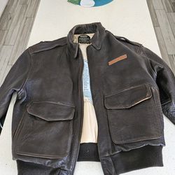 Leather Bomber Jacket Size Medium 