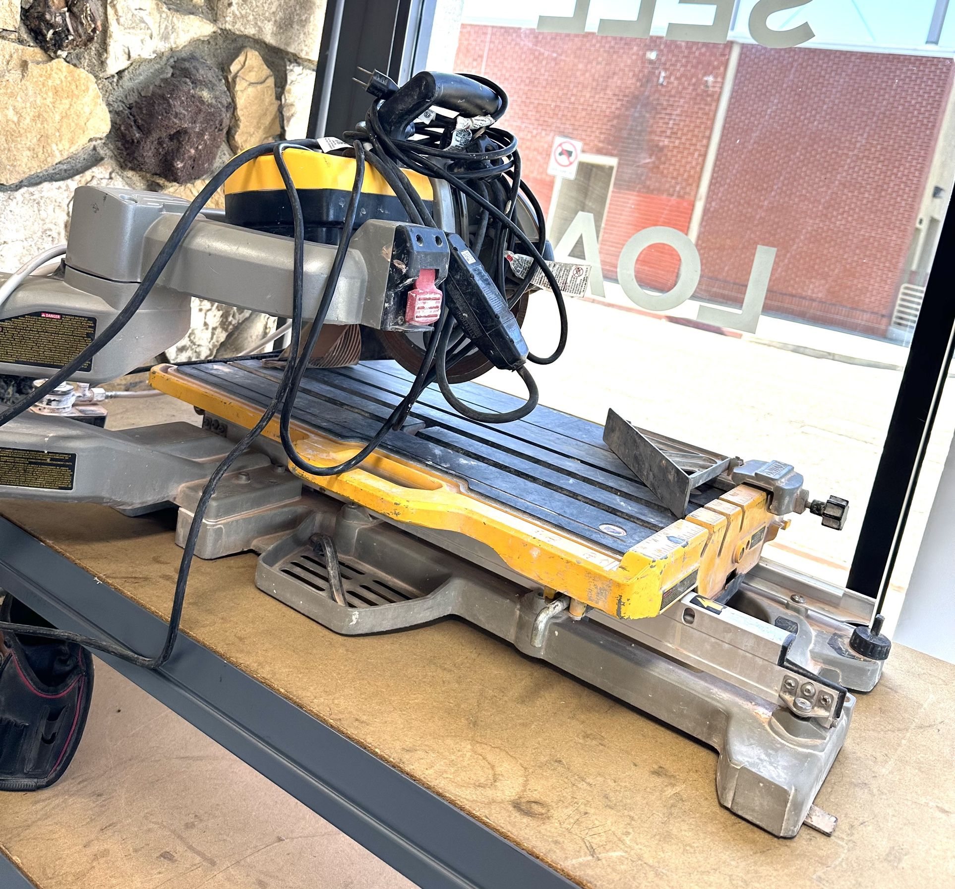 Dewalt Tile Saw
