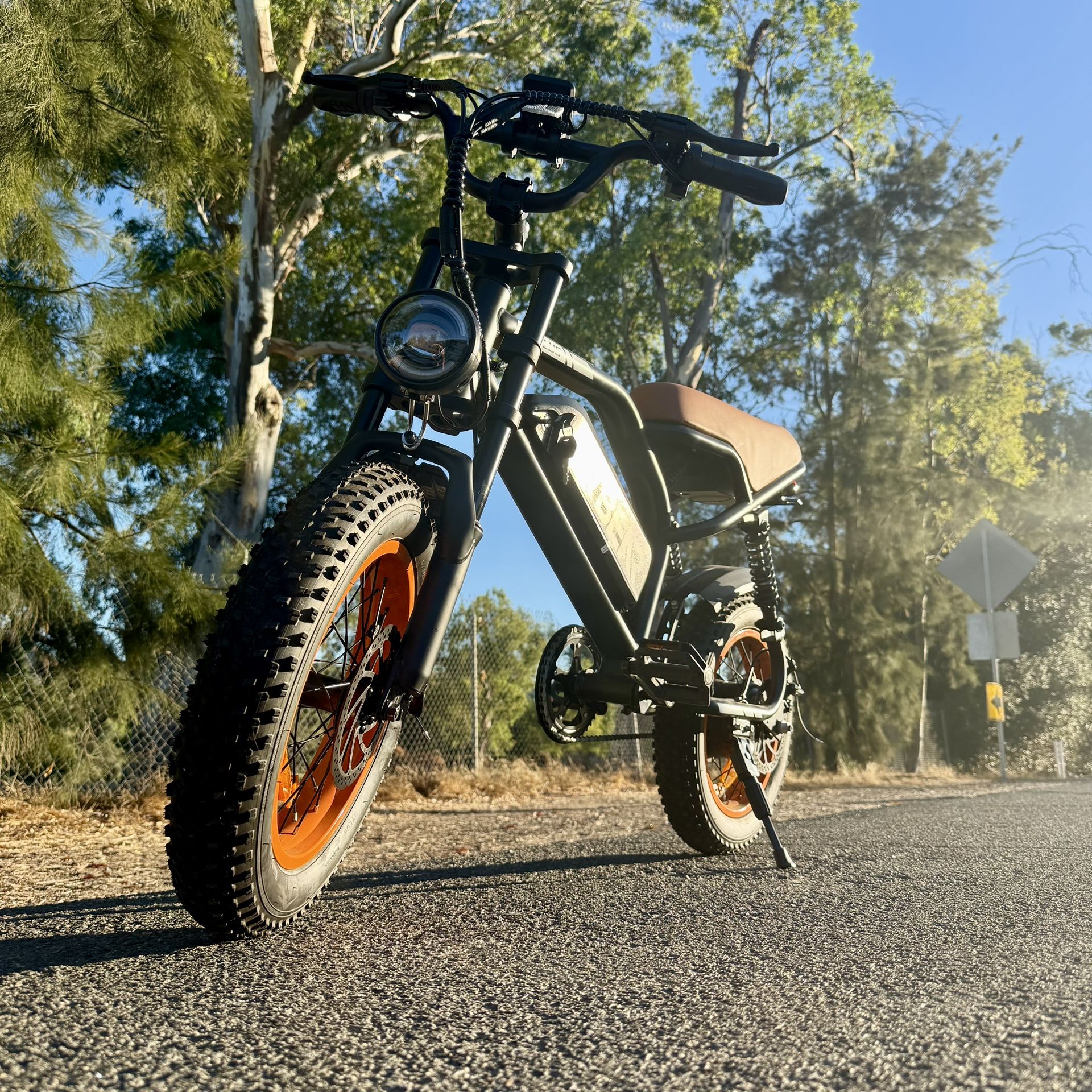 Fat Tire Mini E-Bike