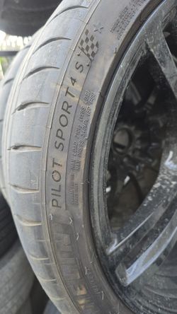  - 255/35ZR19 - Pilot Sport 4 S® - MICHELIN® Tires X2