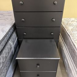 New Chest And Nightstand Combo 