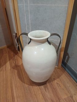 Beautiful  home deco floor vase