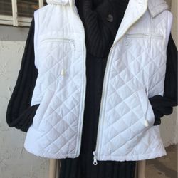 Sleeveless Hoodie Puffer Jacket 