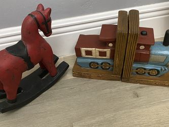 Book holder / bookends with kids room decoration horse