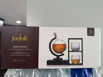 JoyJolt Executive Computer Whiskey Decanter Set