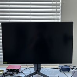 LG 27 inch QHD monitor, model 27GP83B-B.AUS 