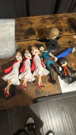 Izuku Midoriya And harry Potter figures 