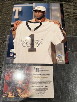 Reggie Bush Autographed 8x10 Photos With COA