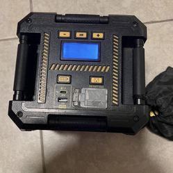 CAT Cube Lithium 4-in-1 Portable Jump Starter