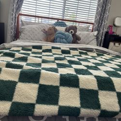 Bed Frame And Mattress 