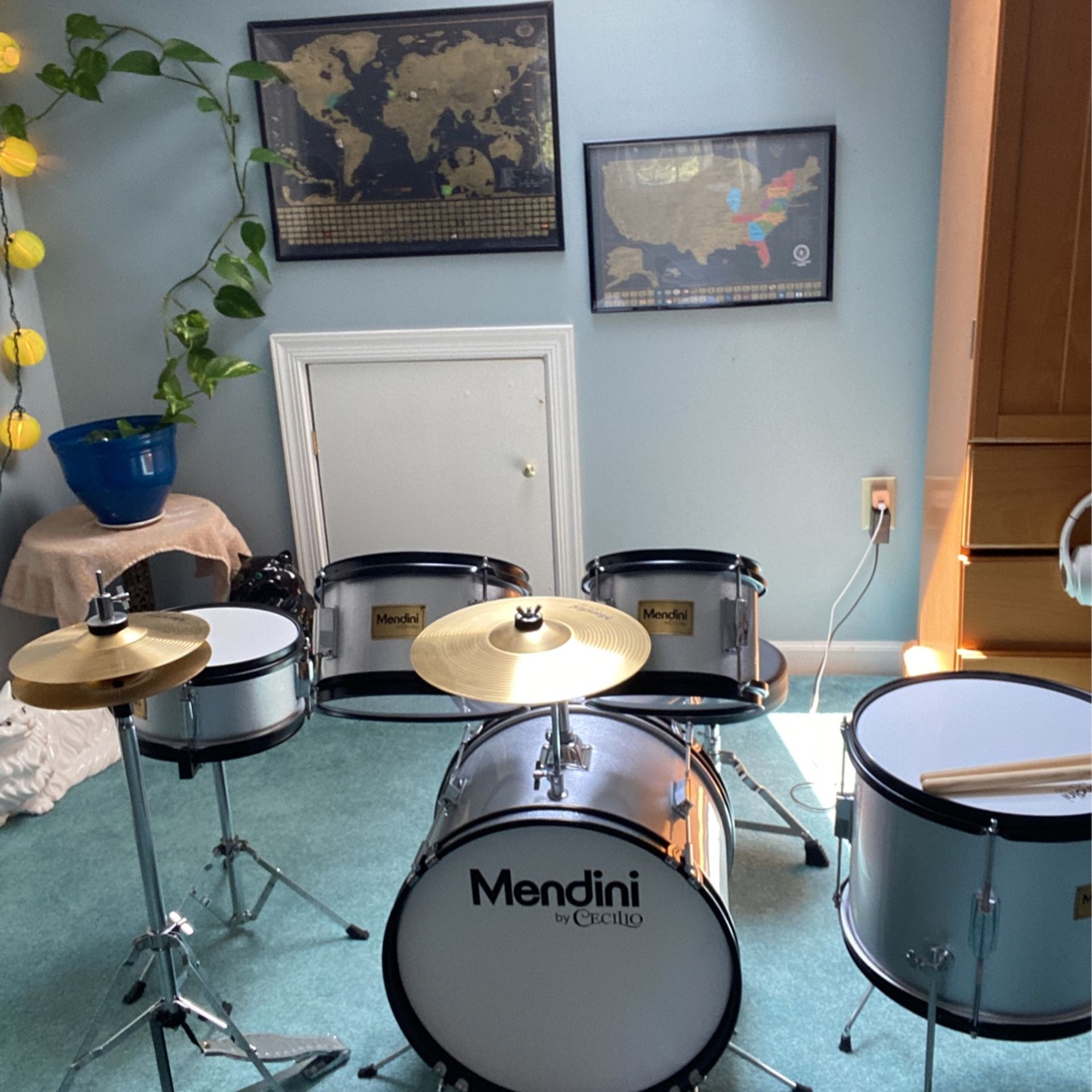 Amazon Drum Set, Silver Mendini - CHARLOTTESVILLE
