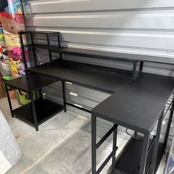 Gaming desk