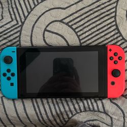 Nintendo Switch (1) 