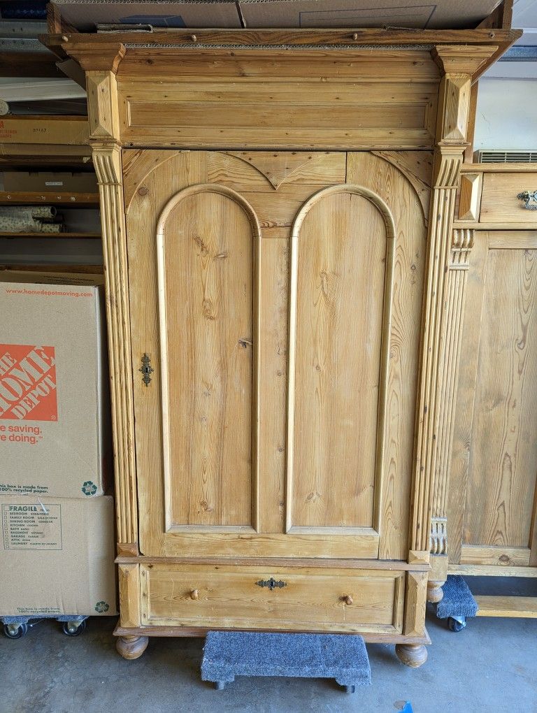 Armoire, Danish Wormwood Pine