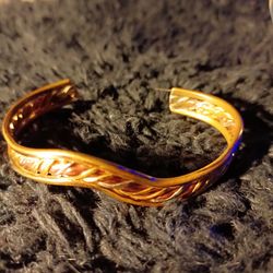 Multi-toned Metal Braided Bracelet 