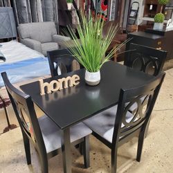 5 Pc Black With 4 Chairs With Cushion (NEW In A Box)