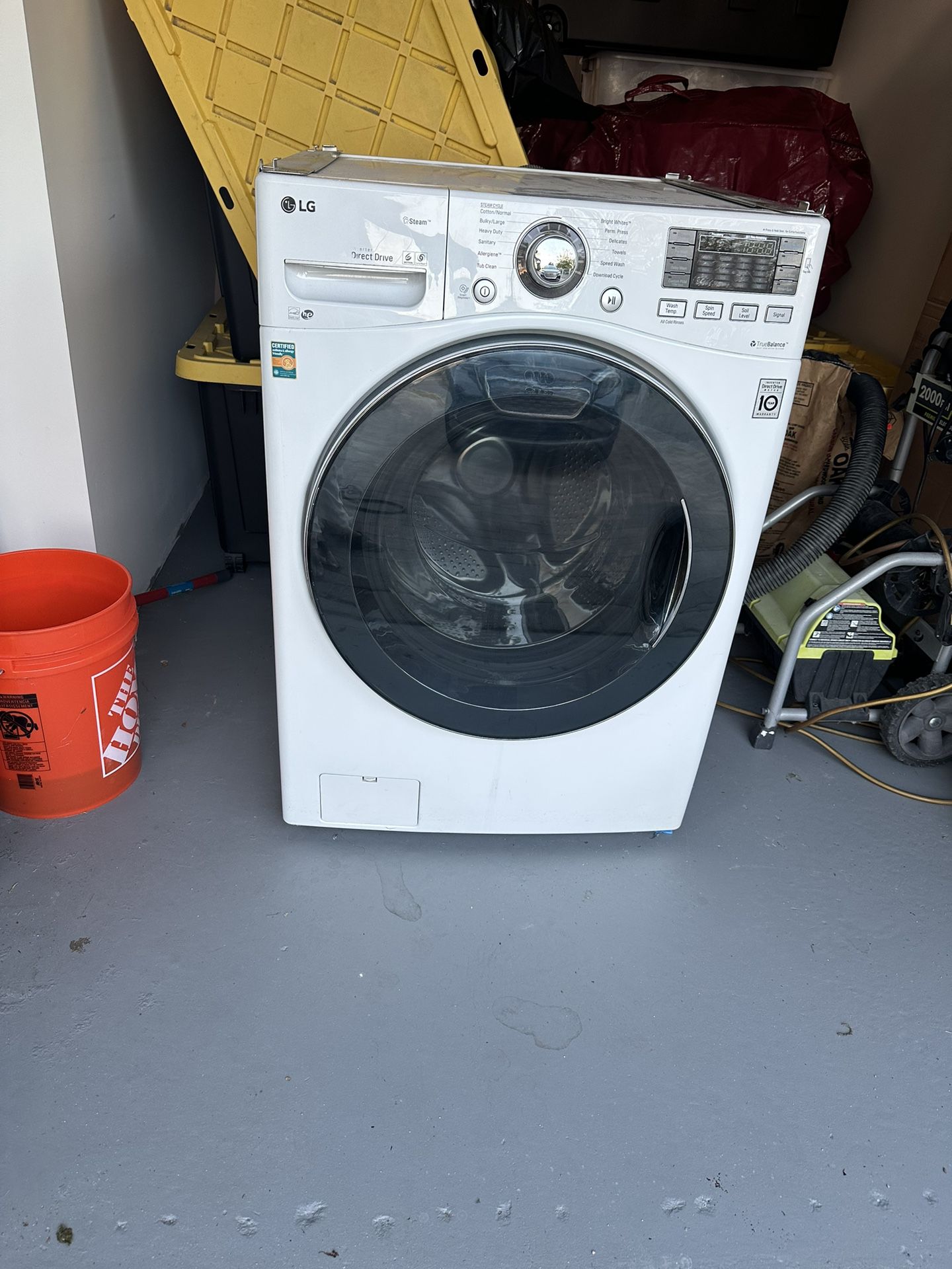 LG Washer 5 Cu Feet Front Load Washer 