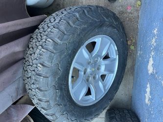 Chevy wheel and tire