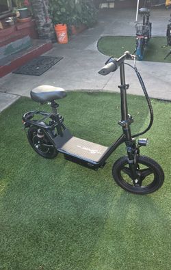 Electric scooter