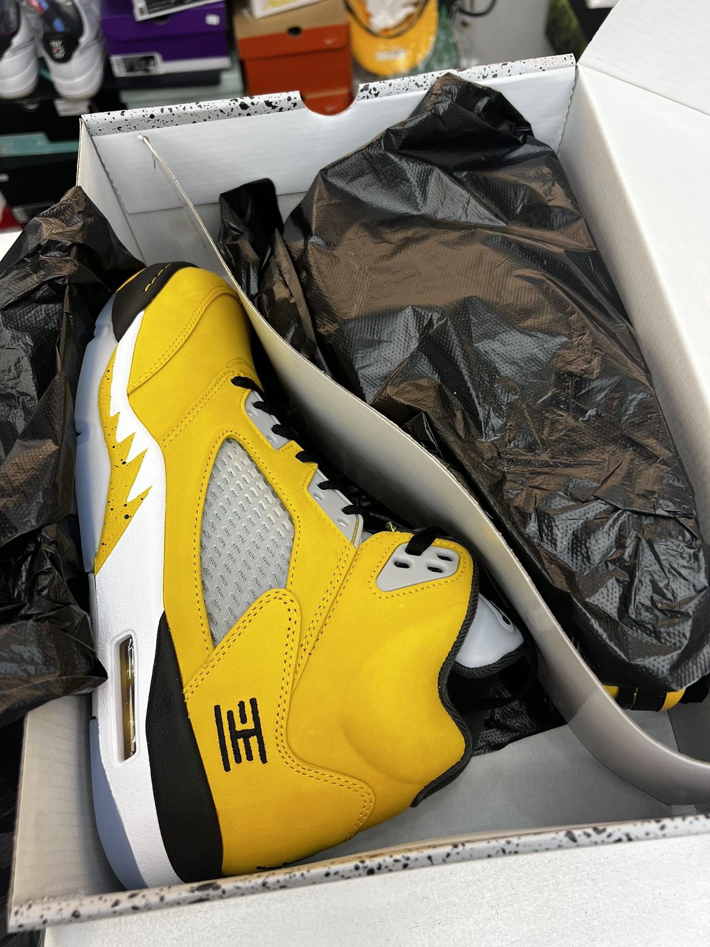 Tokyo Jordan 5s Size 10