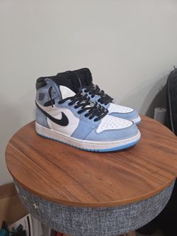 Jordan 1 University Blue