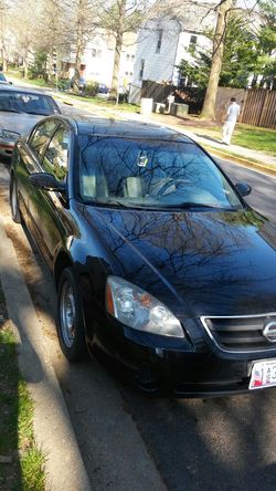 Nissan altima 2.5. 2002