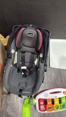 SHYFT dual ride evenflo car seat / stroller