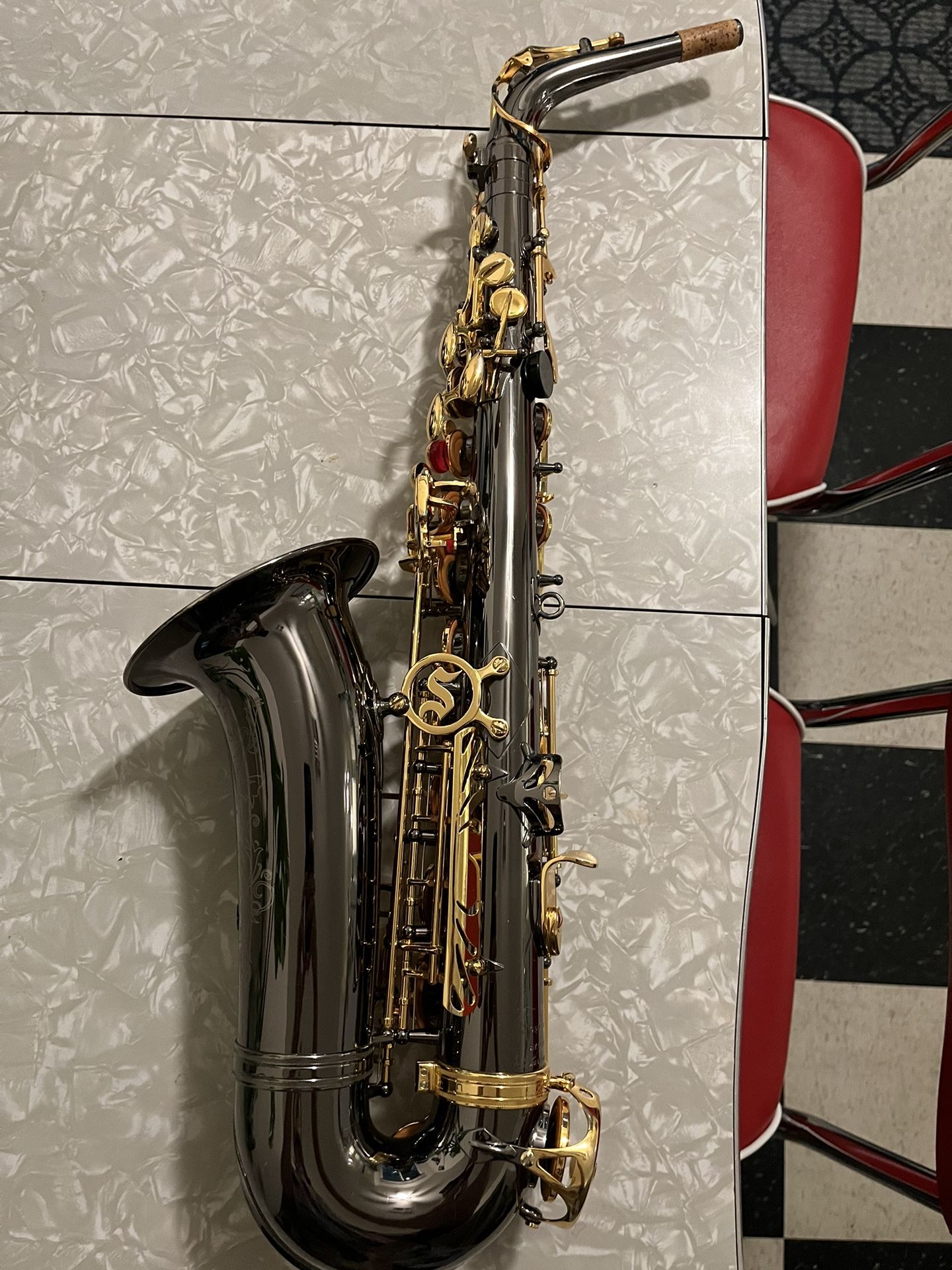 Alto Saxophone, Intermediate - Selmer La Voix - Nickel Black