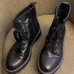 Women Boots