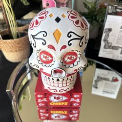 Kansas City Chiefs Sugar Skull Statue. Dia De Los Muertos.  Day of the Dead