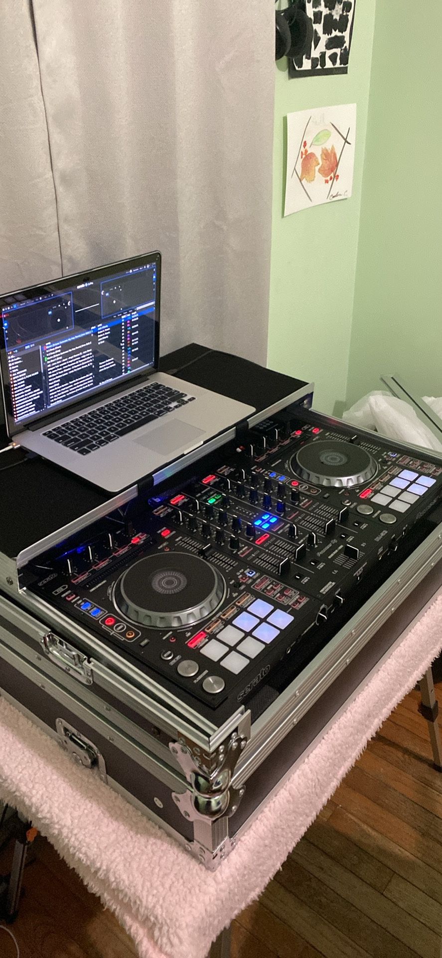Pioneer Ddj Sx3 With Case 