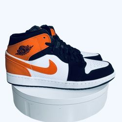 Air Jordan 1 Mid