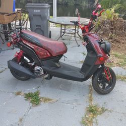 2016 boom rugged 150cc scooter