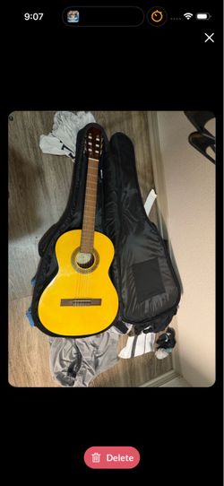 Acoustic guitar (new)