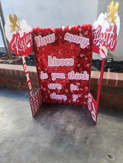 Kissing Booth Valentines 