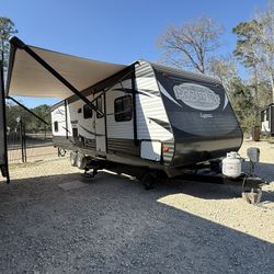 🚐 2017 HEARTLAND PROWLER LYNX 30LX – CLEAN TITLE – 2 ROOMS – FULLY SERVICED