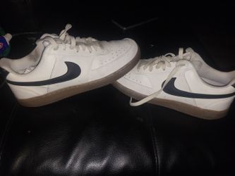 NEW NIKE COURT LOW MENS 10